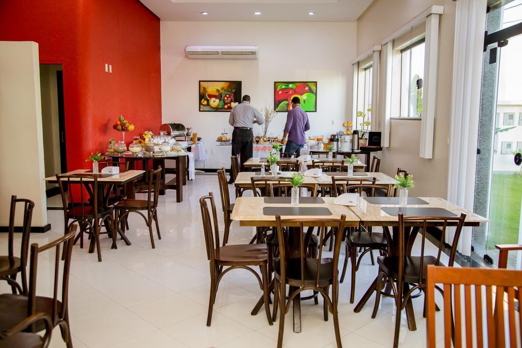 Hotel Oceania Eunapolis Buitenkant foto