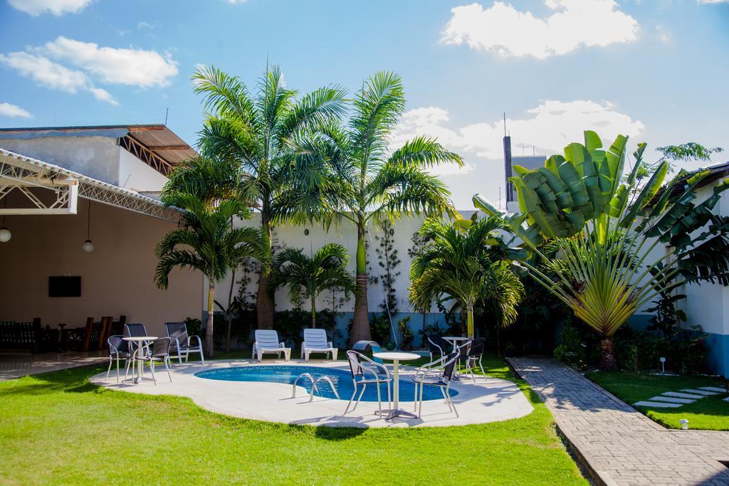 Hotel Oceania Eunapolis Buitenkant foto